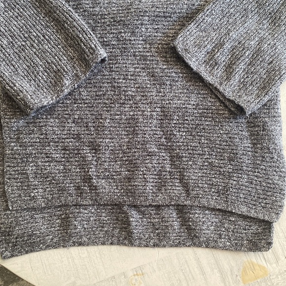 Old Navy Half Sleeve Hooded Sweater - Picture 2 of 8